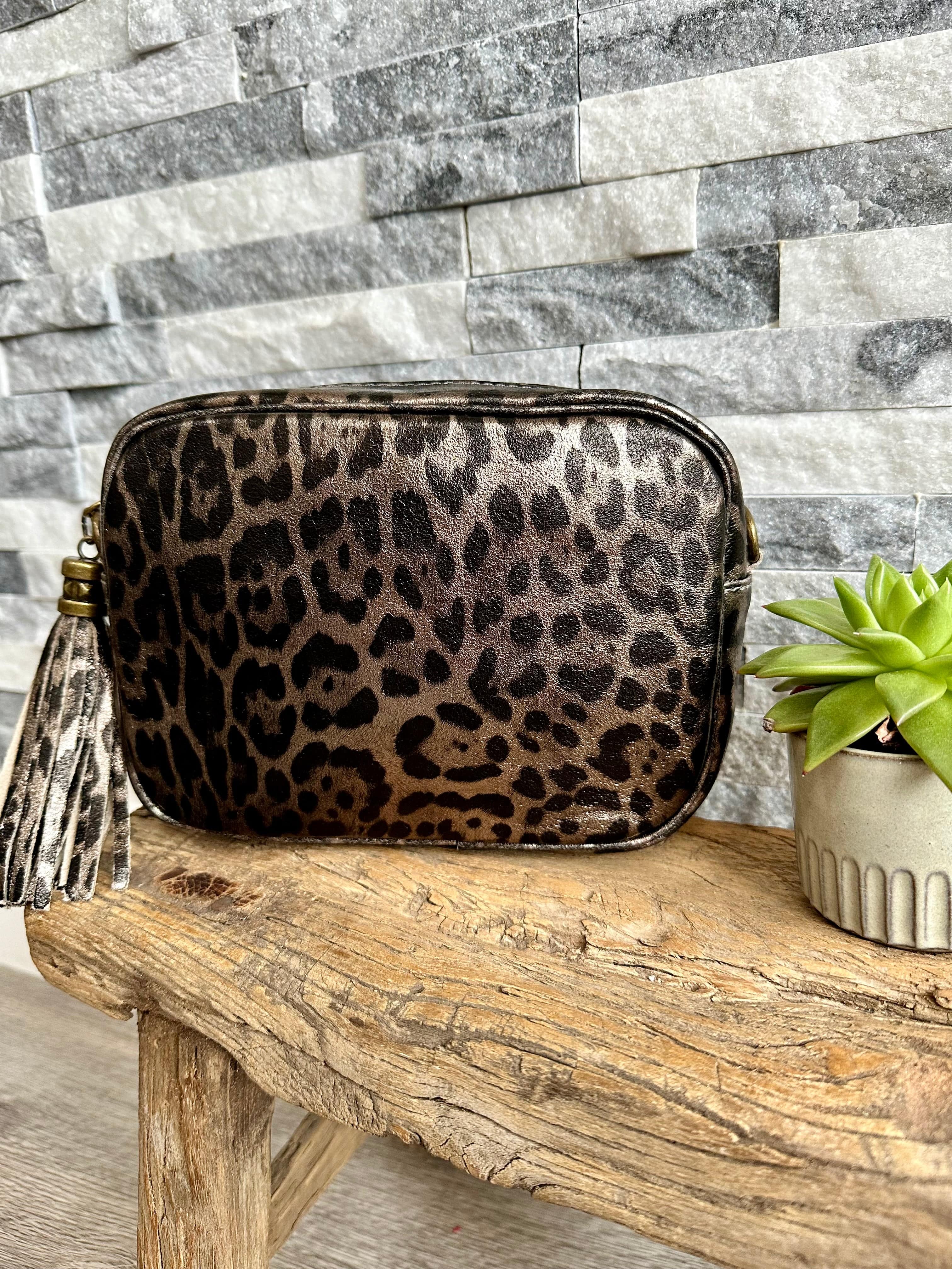 luscious scarves Bronze Genuine Italian Leather Animal Print Design Camera Bag , Crossbody.