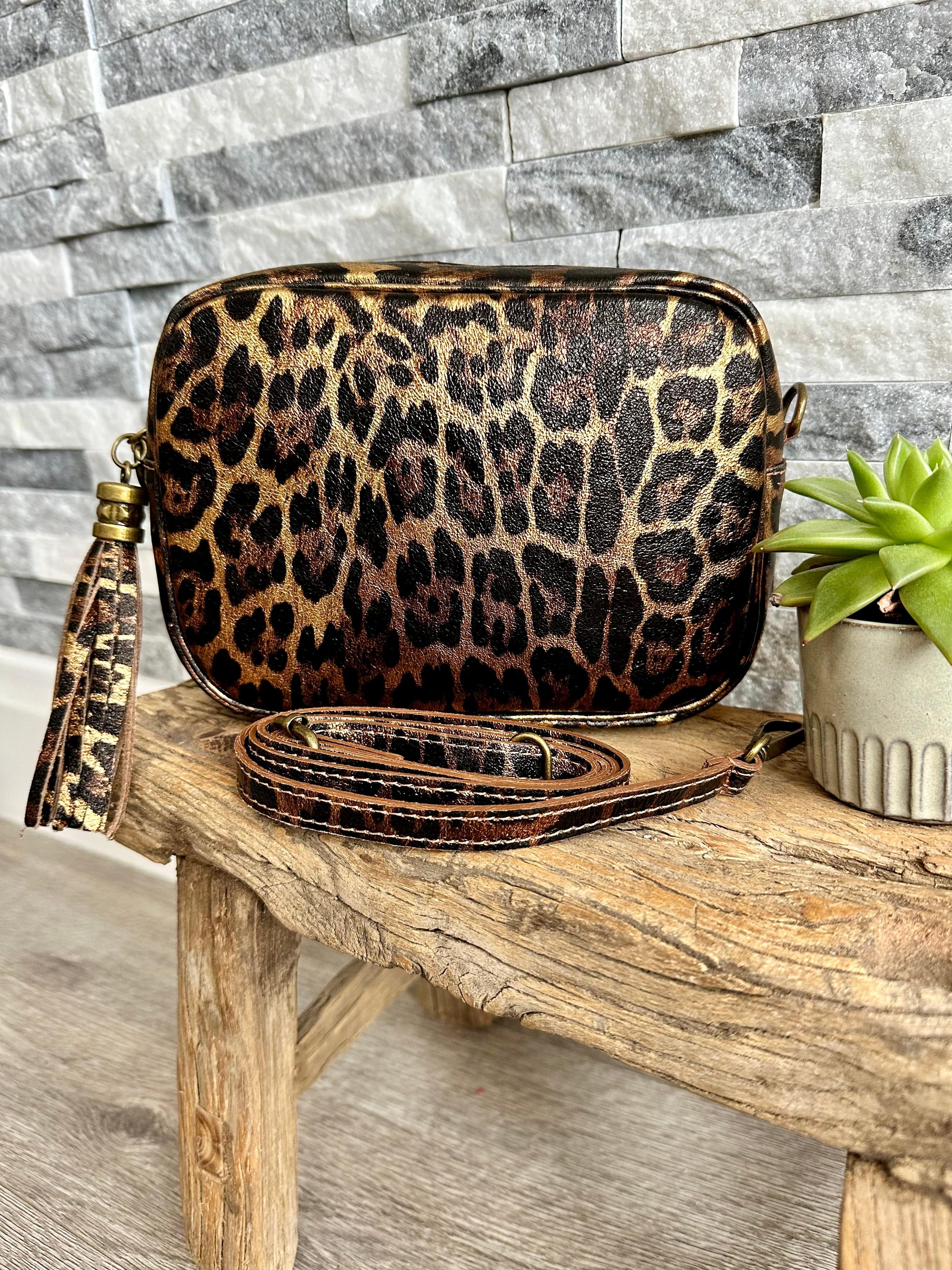 luscious scarves Genuine Italian Leather Animal Print Design Camera Bag , Crossbody.