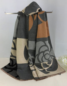 luscious scarves Grey & Cream Ladies Mackintosh Style Winter Wrap , Blanket Scarf.