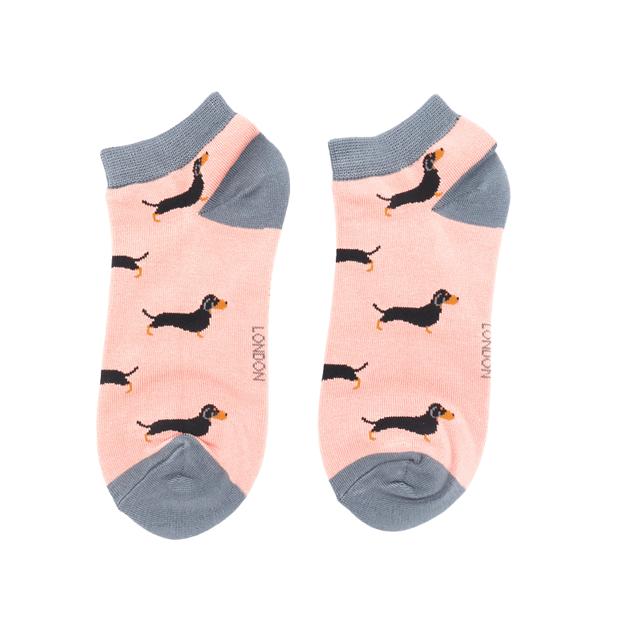 Miss Sparrow Sausage Dogs Bamboo Trainer Socks - Pink – luscious scarves